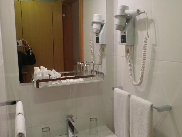 Dom João Glamour Hotel : photo 6 de la chambre chambre familiale