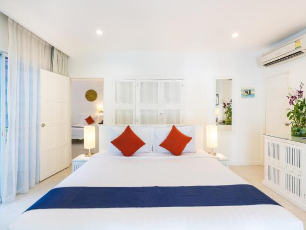 Laksasubha Hua Hin : photo 2 de la chambre hébergement lit king-size - vue sur jardin