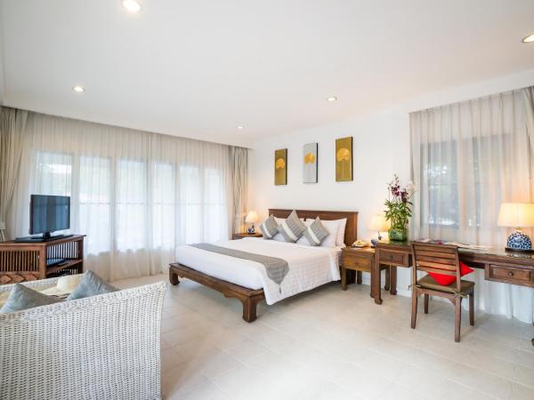 Laksasubha Hua Hin : photo 1 de la chambre hébergement lit king-size avec véranda - côté jardin