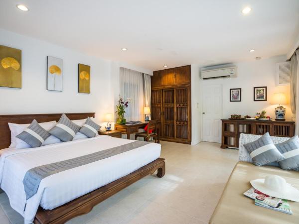 Laksasubha Hua Hin : photo 2 de la chambre hébergement lit king-size avec véranda - côté jardin