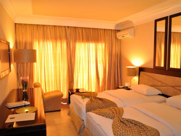 Casablanca Le Lido Thalasso & Spa (ex Riad Salam) : photo 8 de la chambre chambre double ou lits jumeaux standard