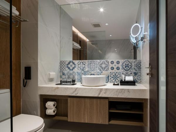 Ramada Plaza by Wyndham Chao Fah Phuket : photo 9 de la chambre chambre familiale 2 chambres