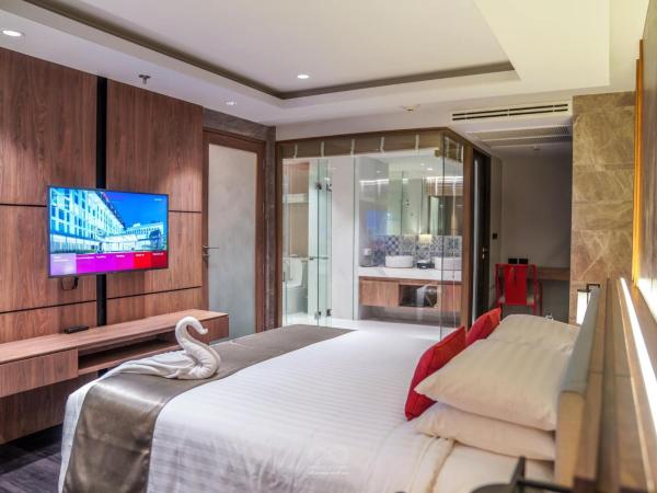 Ramada Plaza by Wyndham Chao Fah Phuket : photo 3 de la chambre suite 2 chambres