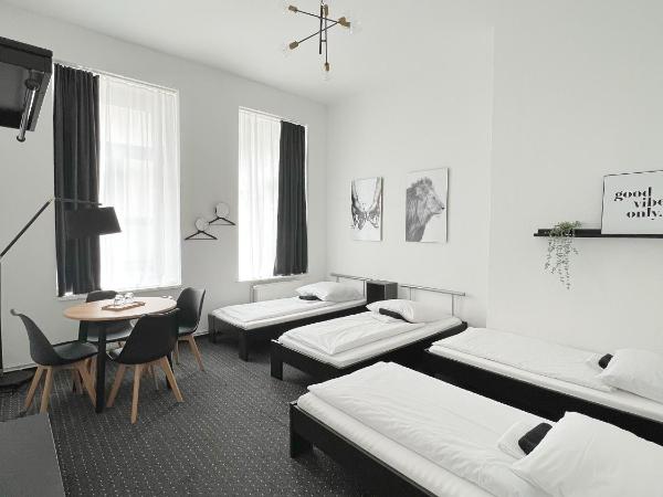 Hotel AVAlex : photo 2 de la chambre chambre quadruple Économique