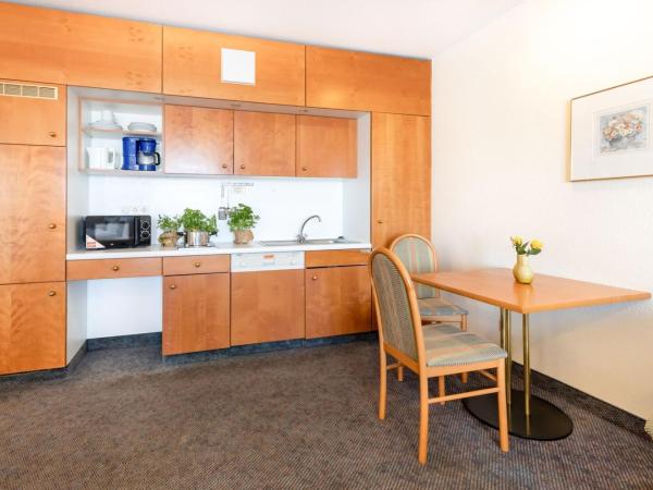 acora Leipzig Living the City : photo 3 de la chambre appartement (5 adultes)