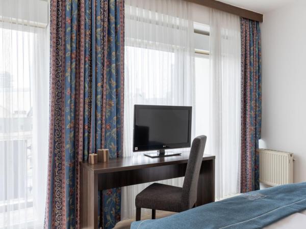 Hotel Continental Frankfurt : photo 4 de la chambre chambre triple standard