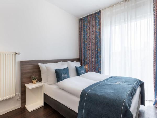 Hotel Continental Frankfurt : photo 1 de la chambre chambre standard lit queen-size