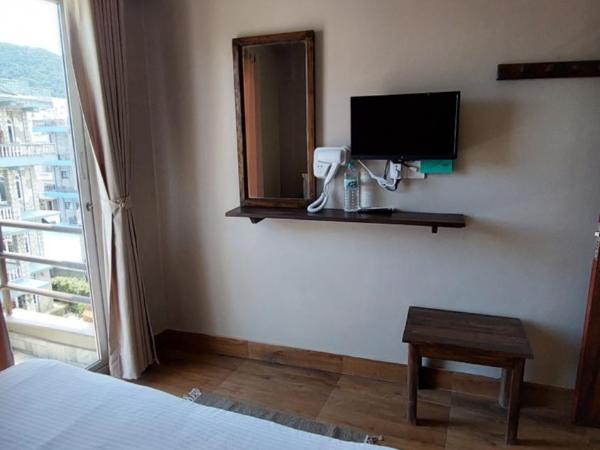 Hotel Blossom : photo 7 de la chambre chambre double avec balcon