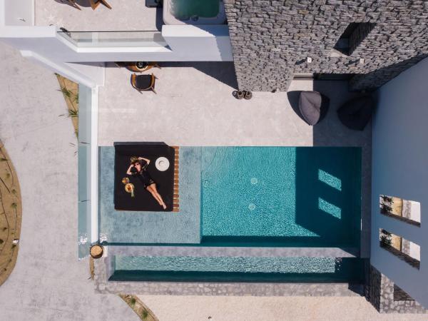 Milestones Naxos : photo 5 de la chambre grande suite avec piscine privée - vue sur mer