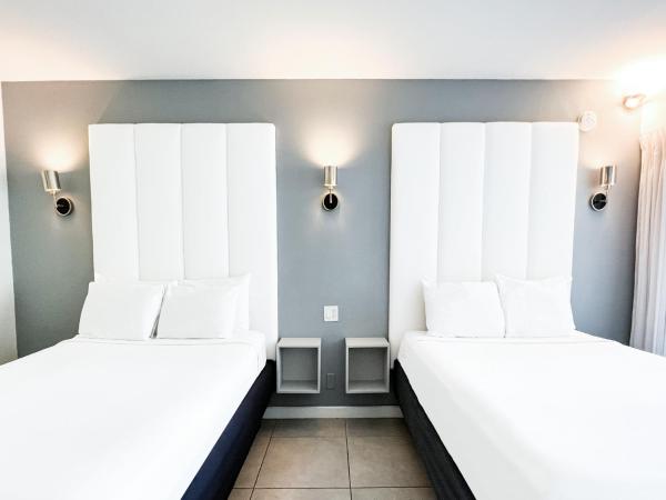 Royal Palms Resort & Spa : photo 2 de la chambre chambre avec 2 grands lits queen-size