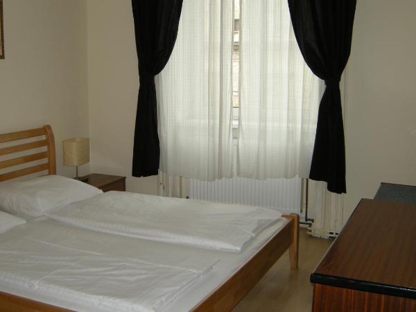 Pension Schottentor : photo 4 de la chambre chambre double