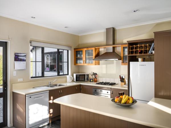 Criffel Peak View Bed and Breakfast : photo 2 de la chambre maison 3 chambres