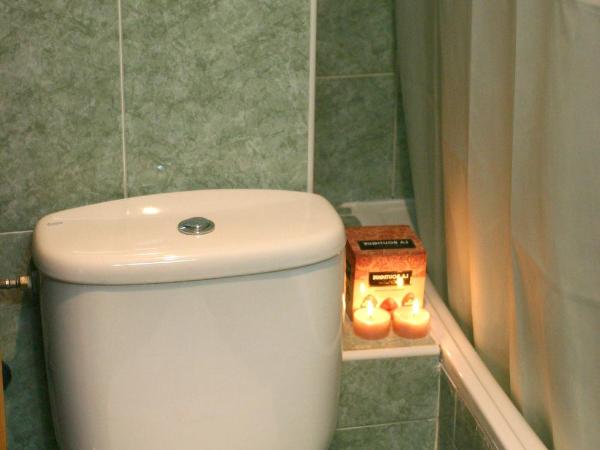 Hotel Cervantes : photo 4 de la chambre chambre simple