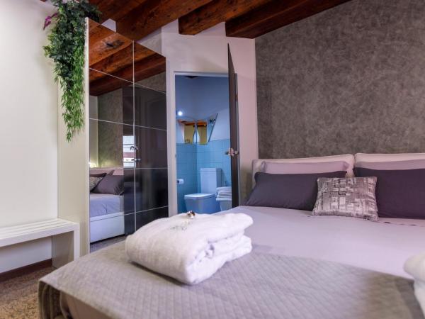 La Bella Verona Wine Suite : photo 4 de la chambre chambre double