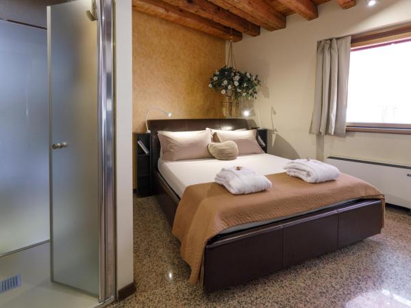 La Bella Verona Wine Suite : photo 10 de la chambre chambre double standard