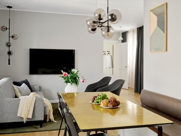Rosenborg Hotel Apartments : photo 1 de la chambre two-bedroom apartment with elevator