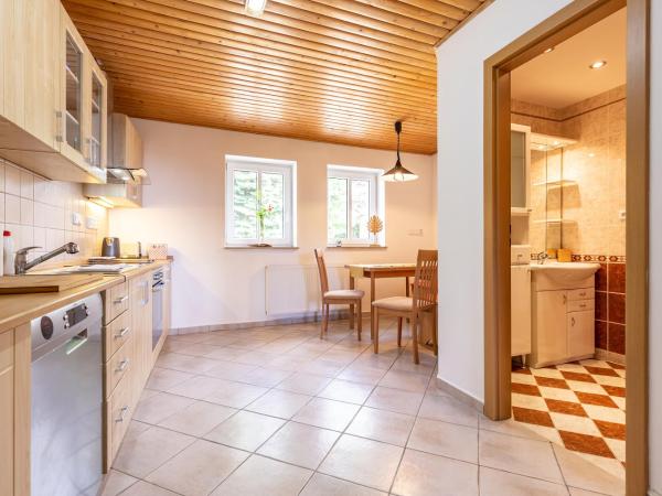 Apartmány nad Šlikovkou : photo 2 de la chambre appartement avec balcon