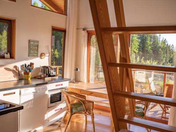 Myra Canyon Lodge : photo 3 de la chambre suite standard