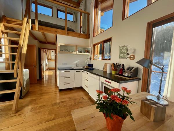 Myra Canyon Lodge : photo 7 de la chambre suite standard