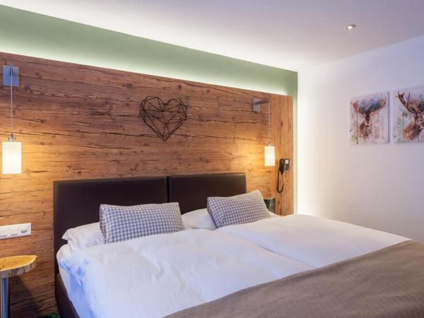 Hotel Jägerhof : photo 5 de la chambre chambre double alpine