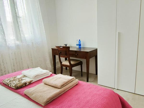 B&B Valle D'Astino : photo 2 de la chambre chambre double avec salle de bains commune