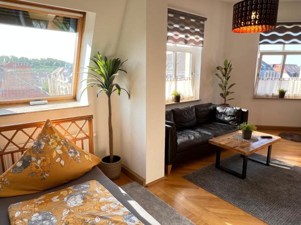 Pension-Leipzig-Süd : photo 3 de la chambre chambre triple avec salle de bains