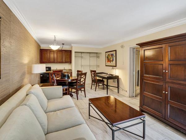 Fort Lauderdale Grand Hotel : photo 9 de la chambre suite lit king-size exécutive - côté piscine