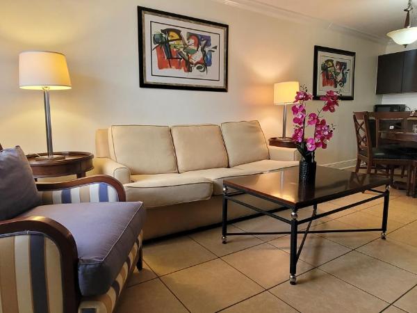 Fort Lauderdale Grand Hotel : photo 2 de la chambre suite traditionnelle avec 2 lits queen-size - côté piscine