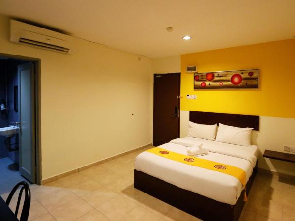 Golden Roof Hotel Falim Ipoh : photo 3 de la chambre chambre standard lit queen-size