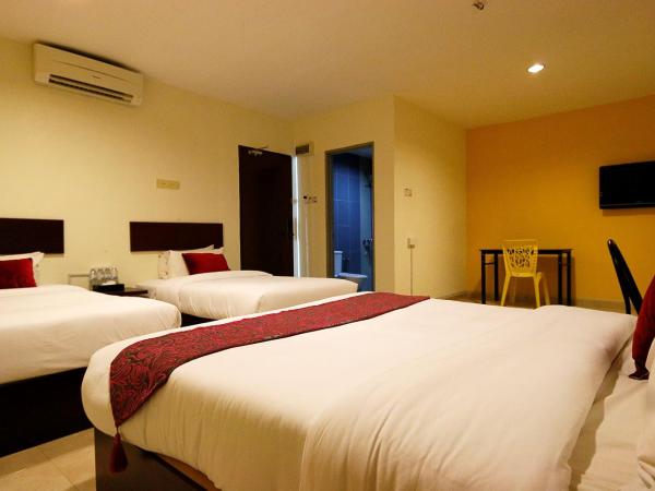 Golden Roof Hotel Falim Ipoh : photo 4 de la chambre chambre quadruple