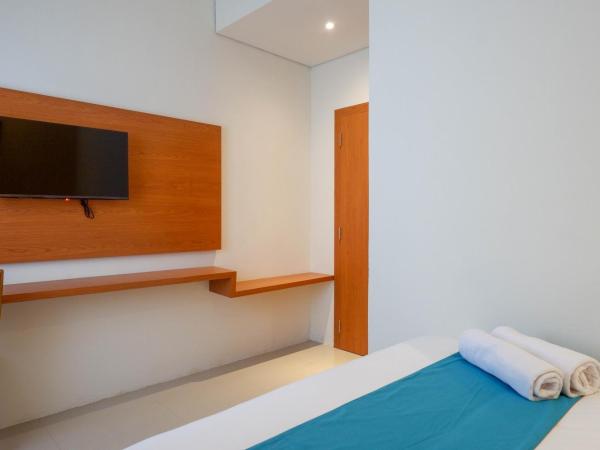 Sans Hotel Pippo Yogyakarta by RedDoorz : photo 2 de la chambre chambre double supérieure