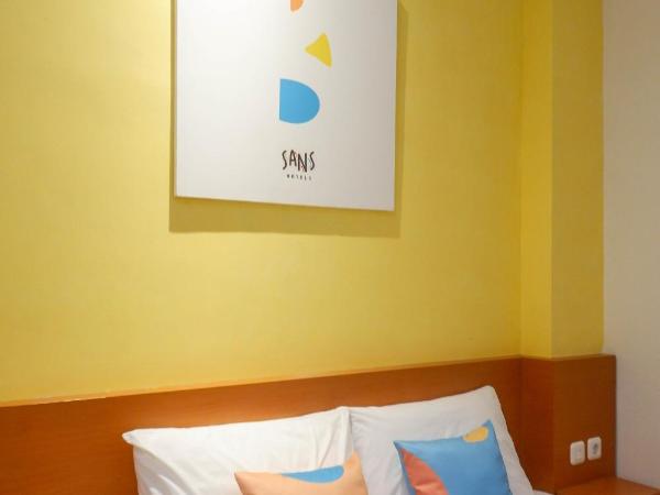 Sans Hotel Pippo Yogyakarta by RedDoorz : photo 6 de la chambre chambre double supérieure