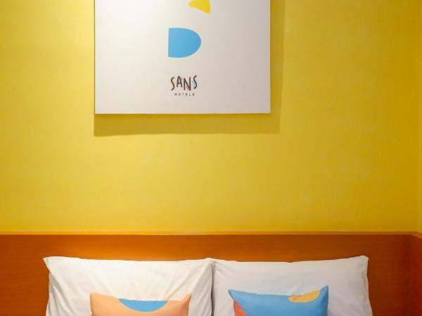 Sans Hotel Pippo Yogyakarta by RedDoorz : photo 8 de la chambre chambre double supérieure