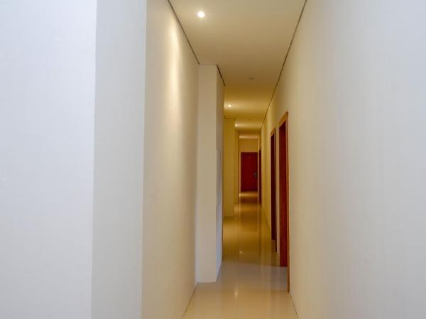 Sans Hotel Pippo Yogyakarta by RedDoorz : photo 2 de la chambre chambre familiale