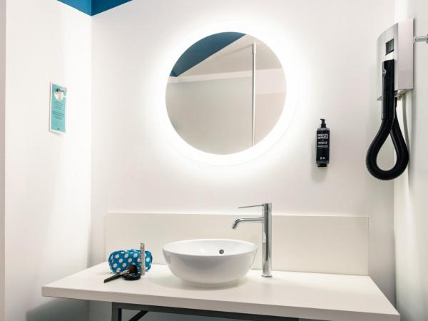 ibis Styles Toulon Centre Port : photo 3 de la chambre chambre double standard