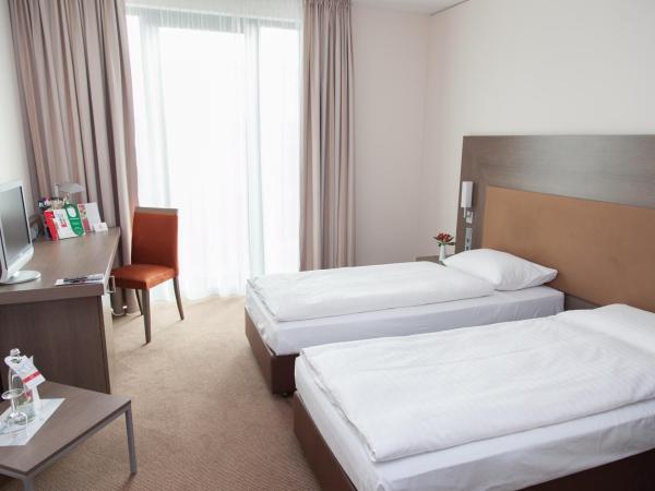 IntercityHotel Dresden : photo 1 de la chambre chambre lits jumeaux standard