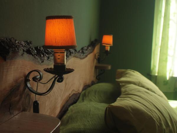 B&B Il Cedro : photo 6 de la chambre chambre double ou lits jumeaux avec salle de bains commune