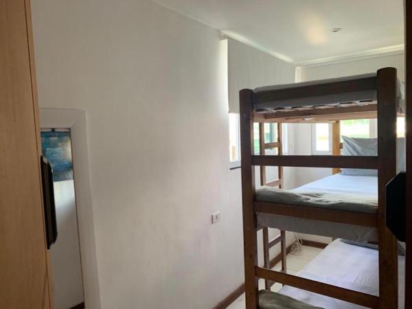 Laguna Hostel : photo 3 de la chambre lit superposé dans dortoir mixte
