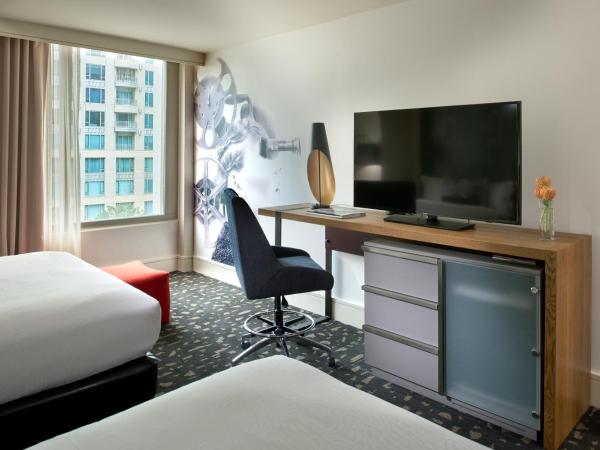Kimpton Hotel Palomar Los Angeles Beverly Hills, an IHG Hotel : photo 1 de la chambre chambre double avec 2 lits doubles