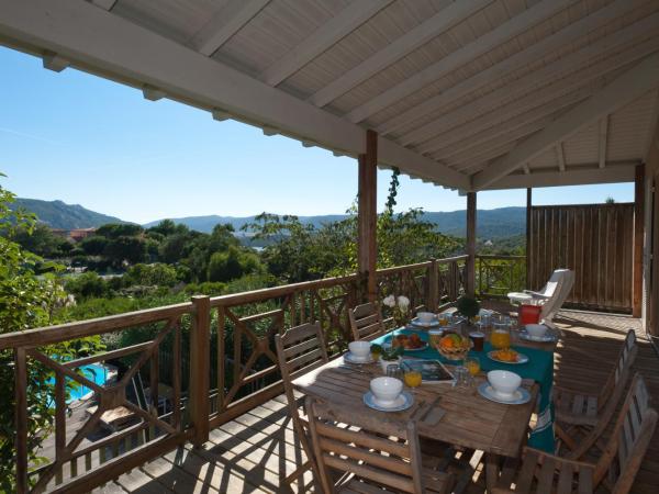 Résidence Marina Di Santa Giulia : photo 4 de la chambre maison 3 chambres - piscine privée - casa leccia ou suera