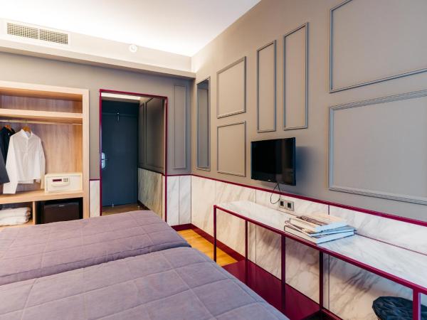 Herodion Hotel : photo 5 de la chambre chambre double ou lits jumeaux supérieure - vue sur l'acropole