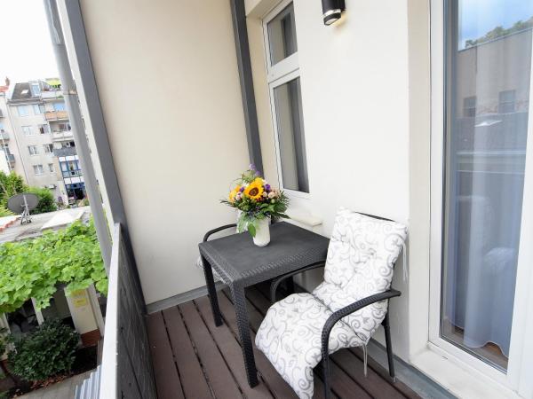 Marcel Apartments Leipzig : photo 8 de la chambre appartement avec balcon
