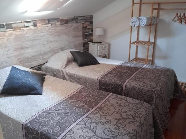 AL Pitões : photo 1 de la chambre chambre quadruple standard