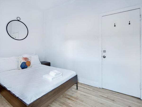 La Maison Du Mile-End : photo 5 de la chambre chambre double deluxe