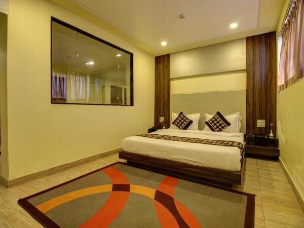 Hotel Mumbai House Juhu, Santacruz West, Mumbai : photo 2 de la chambre suite familiale
