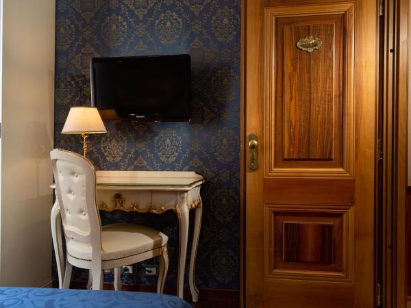 Hotel Santa Marina : photo 5 de la chambre chambre double ou lits jumeaux