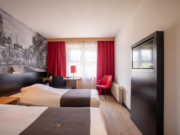 Bastion Hotel Groningen : photo 1 de la chambre chambre lits jumeaux confort
