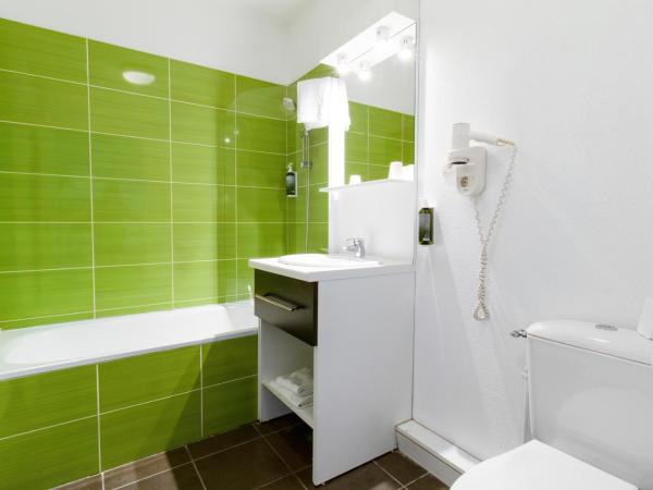 All Suites Pau - Zénith : photo 4 de la chambre 2 studios communicants (1-4 adultes)