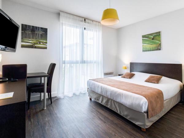 All Suites Pau - Zénith : photo 5 de la chambre studio (1-2 adultes) avec lit double