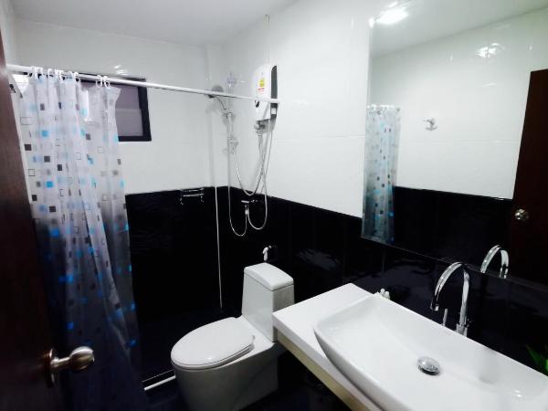 Basic Line Hotel @ Loikroh : photo 5 de la chambre chambre simple deluxe